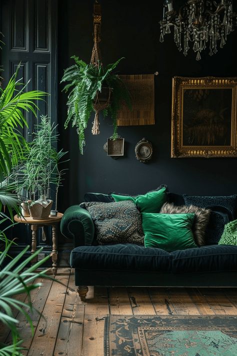 29 Dark Boho Living Room Ideas 4 Green Couches, Salon Art Deco, Dark Boho Living Room, Green Living Room Decor, Dark Living Rooms, Dark Home Decor, Trendy Living Rooms, Dark Interiors, Living Room Green