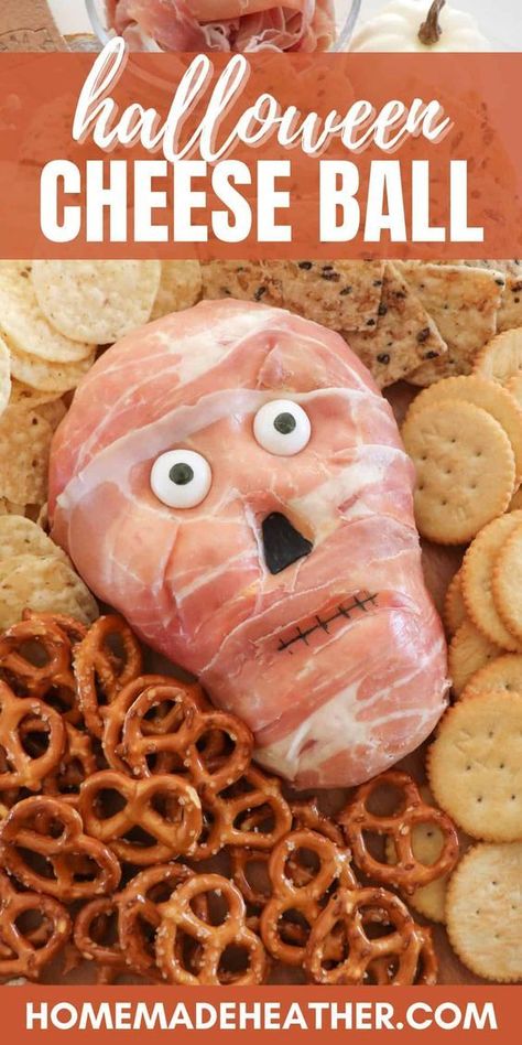 Turkey Cheese Ball Recipe, Halloween Cheese Ball, Halloween Charcuterie Board Ideas, Halloween Cheese, Turkey Cheese Ball, Halloween Charcuterie Board, Scary Food, Halloween Charcuterie, Creepy Skull