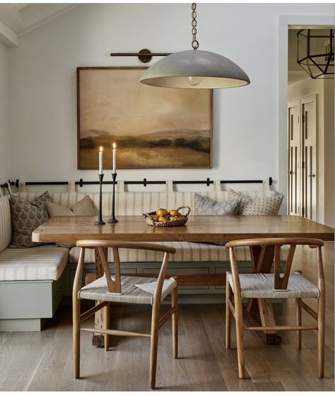 Cozy Dining Room Ideas, Dining Room Nook, Cozy Dining Room, Kitchen Breakfast Nooks, Breakfast Rooms, Greenwich Connecticut, Rooms Design, Banquette Seating, Kitchen Nook