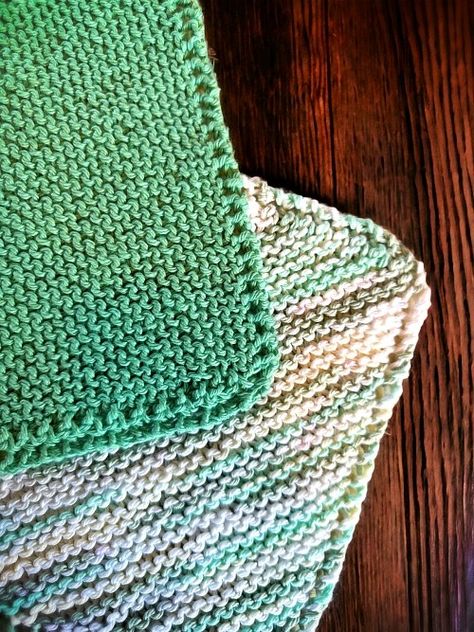 Knit a Simple Dishcloth – GREAT Knitting Pattern for Beginners! Knitted Dishcloth Patterns Free, Crochet Pot Holders Free Pattern, Knit Dishcloth Pattern, Knitted Washcloth Patterns, Dishcloth Patterns Free, Free Baby Blanket Patterns, Knitted Washcloths, Knitting Basics, Dishcloth Knitting Patterns