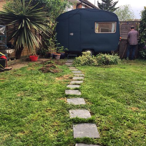 Garden path and vintage caravan Caravan In Garden, Caravan Garden Ideas, Garden Caravan, Caravan Garden, Backyard Art Studio, Retirement Activities, Small Caravans, Touring Caravan, Vintage Camper Remodel