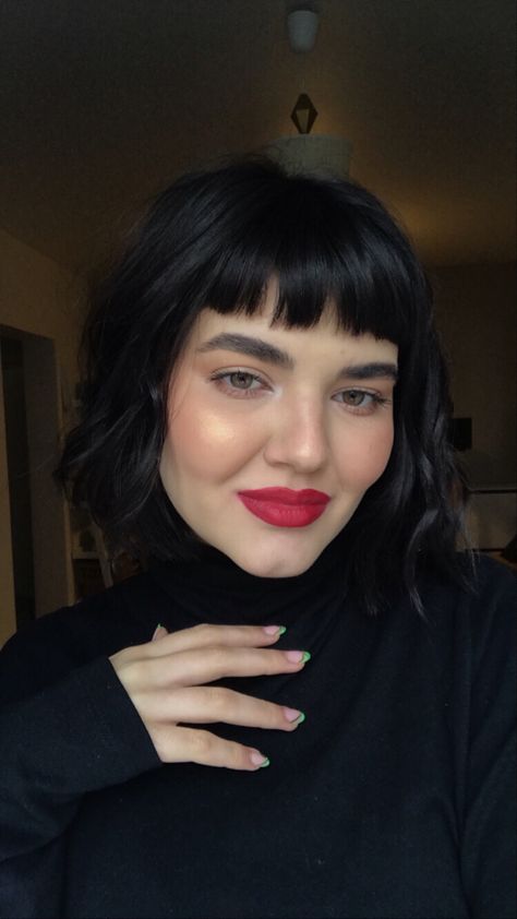 #bangs Choppy Micro Fringe, Short Hair With Betty Bangs, Short Bangs Middle Part, Bangstyle Hair Short Round Face, Black Shirt Hair With Bangs, Short Black Wavy Hair With Bangs, Shoulder Length Hair With Short Bangs, Short Bangs 2023, Plus Size Micro Bangs