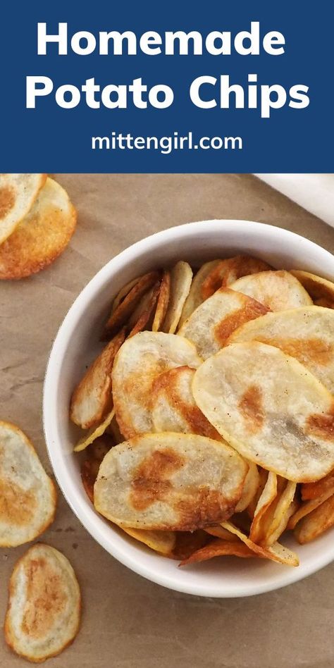 Healthy Baked Potato, Homemade Potato Chips Recipe, Bag Of Potatoes, Potato Chips Recipe, Homemade Potato Chips, Baked Potato Chips, Potato Chip Recipes, Homemade Chips, Homemade Foods