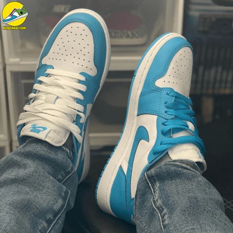 Air Jordan 1 Low SB UNC Check more at https://kingshooz.com/product/air-jordan-1-low-sb-unc/ Air Jordans Shoes, Jordan 1 Low Unc, Af1 Shoes, Jordans Shoes, Nike Air Jordan Shoes, Brand Sneakers, Unique Sneakers, Shoes Nike Air, Custom Air Force 1