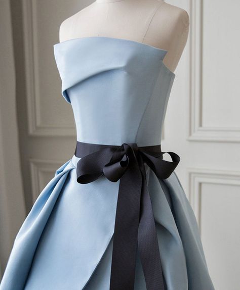 Prom Dresses Long Strapless, Blue Satin Prom Dress, Dress Blue Long, Satin Long Prom Dress, Prom Dress Blue, Blue Satin Dress, Split Prom Dresses, Velvet Prom Dress, High Low Prom Dresses