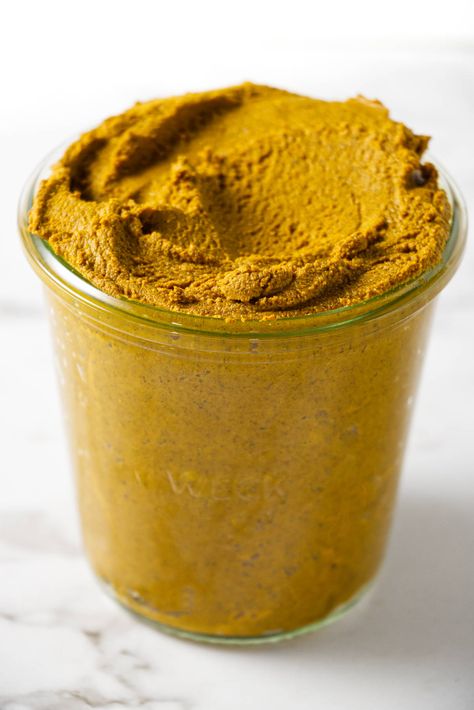 Golden turmeric paste (aka golden paste) is a concentrated paste made from coconut oil, turmeric, and other spices that you can use to make tea, a golden milk latte, or stir into yogurt, smoothies, salad dressings, and curry sauces. Sneaky Healthy Recipes, Golden Milk Paste, Golden Milk Recipe Turmeric, Golden Milk Tea, Golden Paste, Golden Milk Recipe, Turmeric Paste, Golden Milk Latte, Turmeric Spice