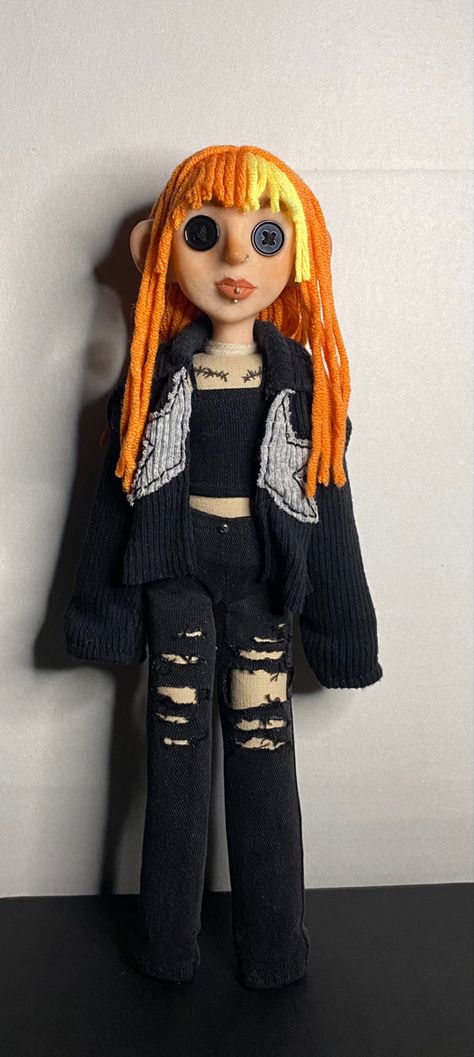 Coraline Dolls Custom, Coraline Doll Clothes, Coraline Doll Tutorial, Coraline Dolls Diy, Coraline Doll Diy, Diy Coraline Doll, Custom Coraline Doll, Caroline Doll, Coraline Dolls