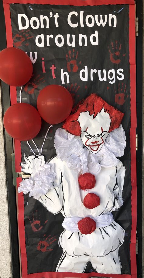 Clown Door Decoration, Red Ribbon Week Door Decorating, Red Ribbon Week Door, Porta Halloween, Bulletin Boards Theme, School Door Decorations, Red Ribbon Week, Clowning Around, Halloween Door Decorations