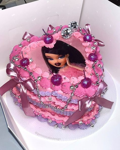 Tay | @bratz cake 💅🏻🪩👄 #buttercream #buttercreamcake #cake #cakedecorating #cakedesign #wiltontips #wiltoncakes #austintx #austintexas #austin… | Instagram Bratz Theme Cake, Bratz Birthday Party Ideas Cakes, Drunk Bratz Cake, Brats Cake, 90s Cake Birthday, Bratz Cake Ideas, Bratz Birthday Cake, Bratz Birthday Party, Bratz Birthday Party Ideas