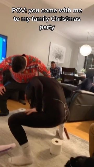 @sarcastic on Instagram: "what is going on here 🤣 (@cheyennedrover)" Hot Dog Party Game, Hot Dog Game, Toilet Paper Games, Dog Party Games, Vine Tree, Hot Dog Party, Fun Family Christmas Games, You Get Me, Xmas Games