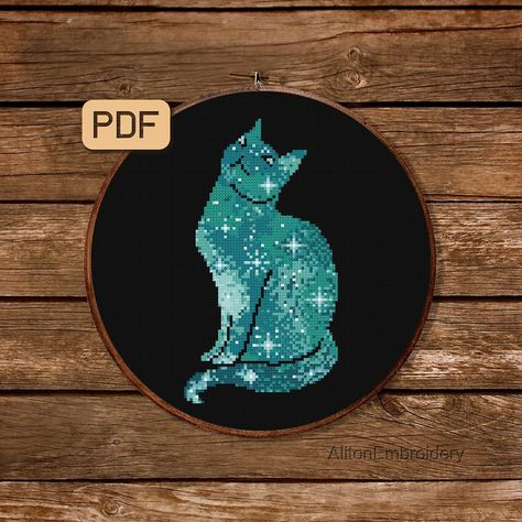 Galaxy Cross, Xstitch Patterns, Galaxy Cat, Cat Cross Stitch Pattern, Beautiful Cross Stitch, Cat Cross Stitch, Animal Embroidery, Stitch Art, Stitching Art