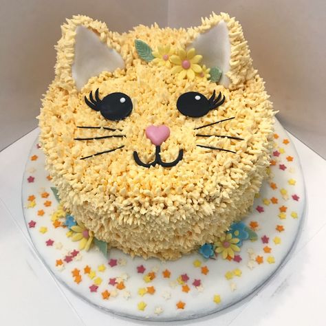 3 layer whole orange gluten free cake for girl’s 4th birthday cake Cat Face Cake, Birthday Cake Kids Boys, Cat Cakes, Birthday Cake For Cat, Cat Themed Birthday Party, Face Cake, Animal Birthday Cakes, Cake Kids, Birthday Cakes For Women