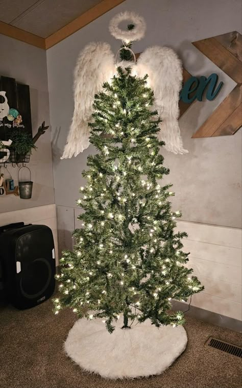 Angel Theme Christmas Tree Ideas, Angel Christmas Tree Ideas, Outside Christmas Tree Decorations, Angel Themed Christmas Trees, Christmas Tree Angel Theme, Angel Christmas Tree, Angel Tree Ideas Charity, Angel Wings Tree Topper, Angel Tree Ideas