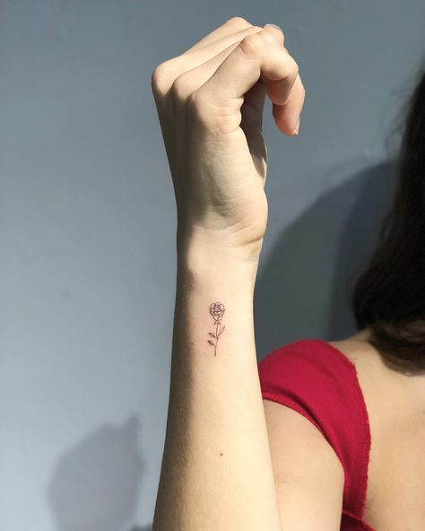 pinterest: dionettali Side Of Wrist Tattoos For Women, Small Side Wrist Tattoos, Side Wrist Tattoos For Women, Small Rose Wrist Tattoo, Side Wrist Tattoo, Rose Tattoo On Side, Side Wrist Tattoos, Flower Tattoo On Side, Wrist Tattoo Designs