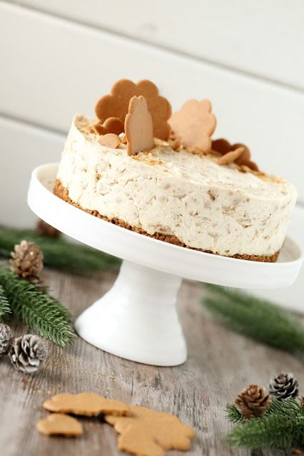 Suklaapossu: Helppo ja nopea piparkakku-juustokakku, liivatteeton Christmas Sweet Recipes, Xmas Desserts, Just Eat It, Sweet Pastries, Piece Of Cakes, Let Them Eat Cake, Christmas Baking, Yummy Cakes, No Bake Desserts