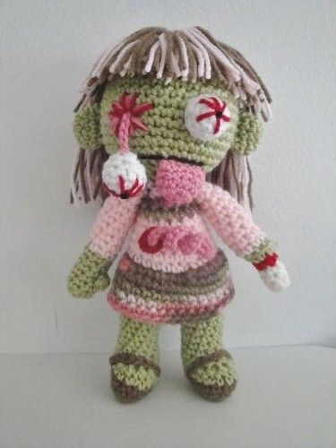 Zombie Dolls, Zombie Walk, Crochet Monsters, Bunny Crochet, Halloween Doll, Halloween Crochet, Knitted Toys, Crochet Dolls, Amigurumi Doll