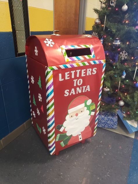 Christmas Letter Box Diy, North Pole Mailbox Diy, Cardboard Mailbox Diy Christmas, Letters To Santa Mailbox Diy Cardboard, Santa Claus Mailbox Diy, Santa Letter Mailbox Diy, Diy Letters To Santa Mailbox Christmas, Santa Letter Station, Letters For Santa Mailbox Diy