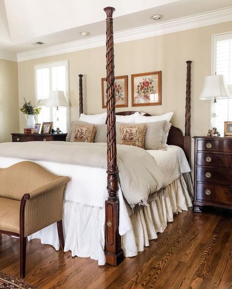 Southern Bedroom Ideas Master Suite, Classic Southern Bedroom, Traditional Bedroom Decor Master Suite, Traditional Bedroom Decor Ideas, New Traditional Bedroom, Wood Four Poster Bed, Southern Bedroom, James Farmer, Queen Canopy Bed