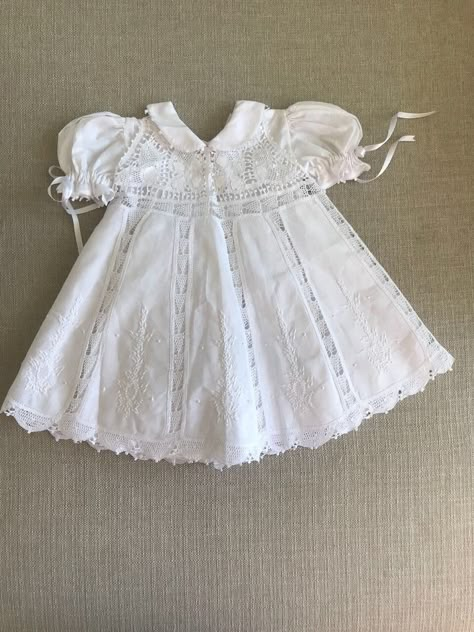 Coquette Baby Clothes, Estilo Cholo, Vintage Kids Clothes, Vintage Baby Girl, Baby Closet, Vintage Baby Clothes, Baby Fits, Kids Outfits Girls, Girl Mom