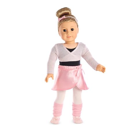 American Girl Ballet, American Girl Birthday, Ballerina Princess, Ballet Outfit, Ballet Doll, Girls Gift Guide, America Girl, American Girl Crafts, American Girl Doll Patterns