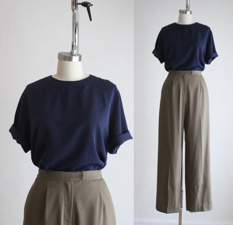 Librarian Work Outfits, 90s Trousers Outfit, Art Historian Outfit, Professional Artist Outfit, History Professor Outfit, Whimsical Professional Outfit, Pear Shape Tops, Tshirt And Trousers Outfit Women, History Major Outfits