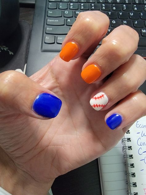 Astros themed baseball powder nails Astro Nails Baseball, Mets Nails, Ny Mets Nails, Baseball Gel Nails Ideas, Astros Nail Designs, Houston Astros Nails, Astros Nails, Baseball Themed Nails, Baseball Nail Designs