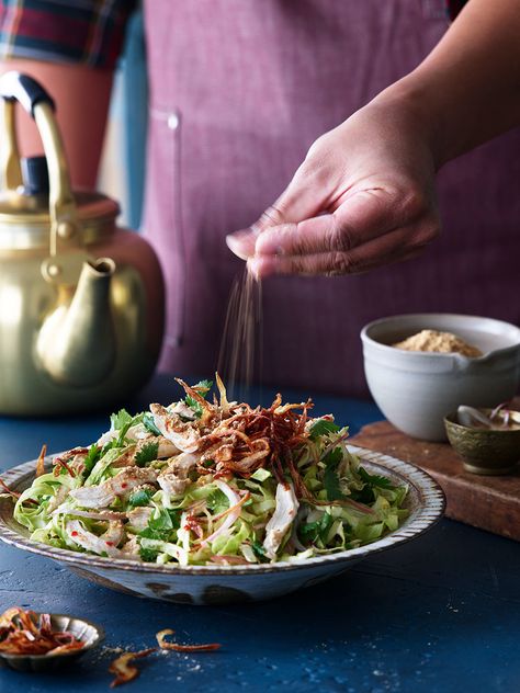 Burmese Chicken, Asian Salads, Tea Leaf Salad, Toasted Chickpeas, Cooking With Charcoal, Burmese Food, Healthy Chicken Salad Recipe, Healthy Chicken Salad, Chicken Salad Recipe