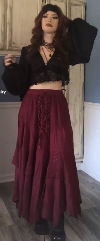 Dark Boho Style Outfits, Witchy Clubbing Outfits, Witchy Maxi Skirt Outfit, Dark Flowy Outfit, Witchy Hippy Outfits, Goth Skirt Outfit Long, Red Witchy Outfit, Romantic Grunge Style, Magiccore Outfit