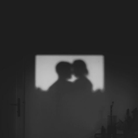 Untitled, via Flickr. Black And White Romance Aesthetic, Couple Black Aesthetic, Black And White Couple Aesthetic, Mattheo Riddle, The Love Club, Mama Mia, Black And White Aesthetic, Photo Couple, Hopeless Romantic