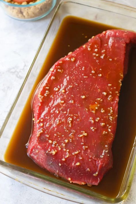 Easy London Broil Recipe | London Broil Marinade Baked London Broil, London Broil Oven, Top Round London Broil, London Broil Steak, London Broil Marinade, Flank Steak Salad, Cooking London Broil, London Broil Recipes, London Broil