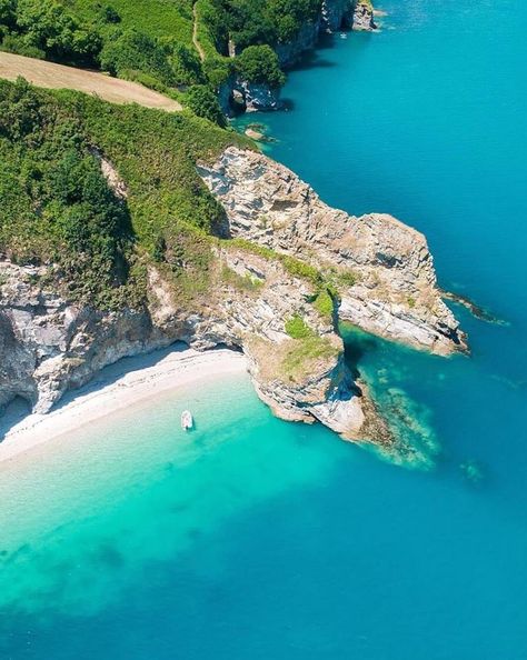 Porthpean Beach, St Austell Cornish Coastline, St Austell Cornwall, Counties Of England, Cornish Beaches, Cornwall Beaches, Flying Drones, Devon And Cornwall, Double Take, Crystal Clear Water