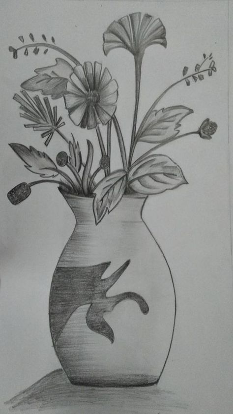 Shading Pencil, Flower Vase Drawing, Vase Drawing, Pencil Shading, Cool Pencil Drawings, Art Drawings Sketches Pencil, Graphite Drawings, Art Drawings Sketches Creative, Mini Drawings