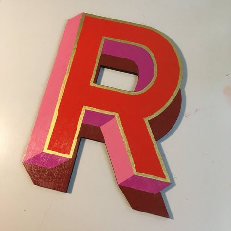 Sign Art Design, Paint Typography, Painting Letters On Wood, Hand Painted Letters, Hand Painted Lettering, Hand Painted Signs Lettering, Sign Painting Lettering Fonts, Sign Painting, Vintage Hand Painted Signs