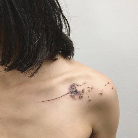 Bird Tattoo Collarbone, Dandelion Bird Tattoos, Dandelion Tattoo Design, Simple Rose Tattoo, Tiny Wrist Tattoos, Tattoo Salon, Lavender Tattoo, Dandelion Tattoo, Incredible Tattoos