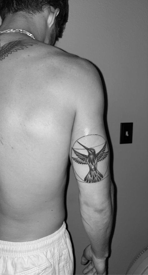 Hummingbird Tattoo For Men Guys, Men Hummingbird Tattoo, Men’s Hummingbird Tattoo, Humming Bird Tattoo For Men, Male Hummingbird Tattoo, Mens Hummingbird Tattoo, Da Vinci Hummingbird, Da Vinci Tattoo Ideas, Hummingbird Tattoo Men