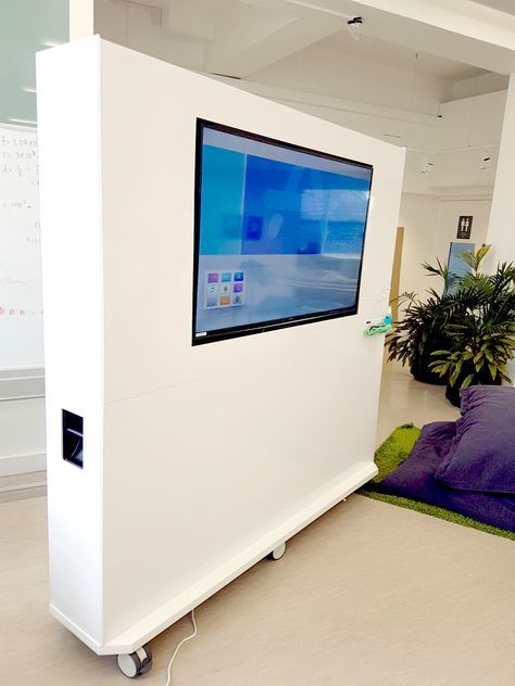 Whiteboard and digital TV screen and on wheels? No problem! Flexible whiteboard furniture is a slick solution for a modern office. Gray Interior Doors, Moveable Wall, Mobile Whiteboard, Office Screens, Furniture Wheels, Movable Walls, Portable Walls, Diy Room Divider, Tv Screen