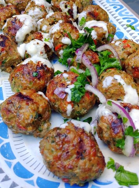 Cypriot Inspired Meatballs | Kalofagas.ca Greek Pork Meatballs, Tandoori Meatballs, Appetizer Ground Beef, Kofta Recipes, Cyprus Recipes, Greek Bbq, Cypriot Recipes, Greek Meatballs Recipe, Shawarma Sauce