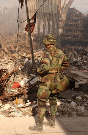 9-11 and ground zero - Never Forget Special Forces Gear, Military Photography, Military Wallpaper, Tactical Gear Loadout, Ground Zero, Military Soldiers, Us Soldiers, Military Gear, All Countries