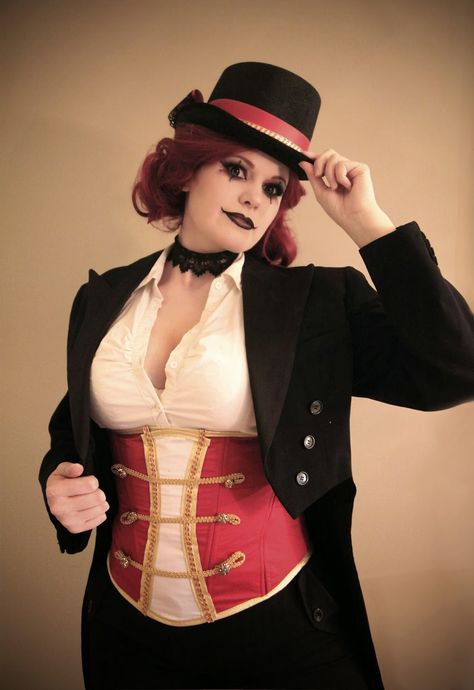 Ladies and gentlemen, come closer, come closer. Tonight, for one night only, we present Cirque de Chrix!  I was invited as a cosplay guest t... Ring Master Costume Womens, Ring Master Costume, Steampunk Circus, Ringmaster Costume, Kids Ring, Ring Master, Circus Outfits, Creepy Carnival, Halloween Circus