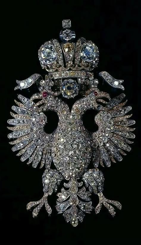 Royal Crown Jewels, Russian Jewelry, Romanov Dynasty, Wings Art, Imperial Russia, Diamond Brooch, Royal Jewels, Expensive Jewelry, Antique Roses