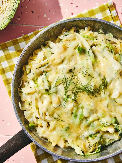 Cheesy Cabbage, Carb Sides, Homestead Recipes, Easy Apple Crisp Recipe, Pimento Cheese Recipes, Grilled Cheese Sandwiches, Cabbage Casserole, Mac Cheese Recipes, Apple Crisp Recipes