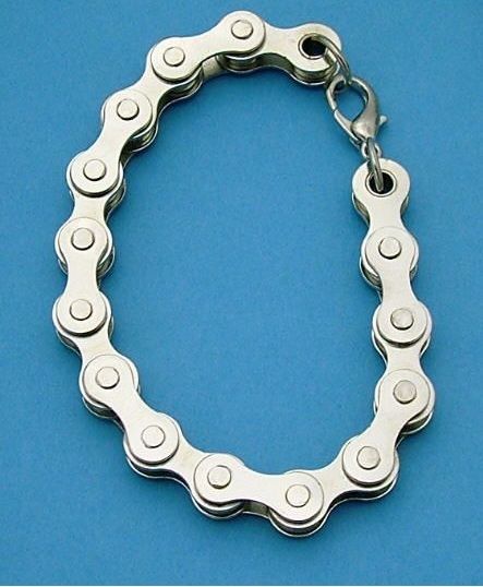 Men's Motorcycle Biker's Real Chain Bracelet - New Motorcycle Chain Art, Motorcycle Chain Bracelet, Bicycle Jewelry, Hardware Jewelry, Wire Diy, Motorcycle Chain, Creative Wall Decor, Diy Holiday Gifts, Bike Chain