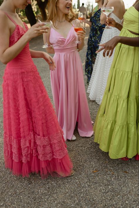 Italian wedding guest dresses colorful Colorful Wedding Attire, South Of France Wedding Guest Outfit, Colorful Wedding Guests, Colorful Wedding Guest Dress, Italian Wedding Dress Guest, Garden Party Formal Attire, Italian Wedding Guest Dress, Italian Wedding Guest, Colorful Wedding Guest Outfits