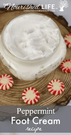 Homemade Foot Cream, Diy Cleaning Recipes, Peppermint Recipes, Diy Cleaning Products Recipes, Diy Lotion, Cracked Skin, Cleaning Recipes, Foot Cream, Natural Diy