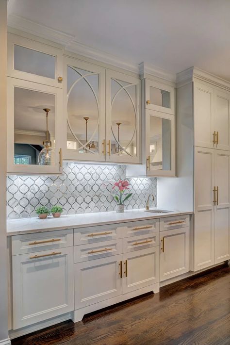 Glass upper kitchen cabinets