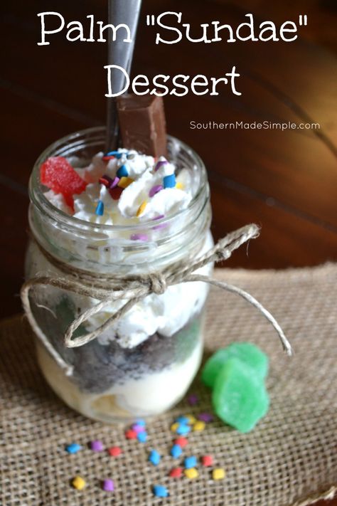 Palm "Sundae" Dessert - Southern Made Simple Sunday School Palm Sunday, Palm Sunday Lesson, Sunday School Snacks, Palm Sunday Activities, Sundae Dessert, Good Friday Crafts, Sunday Dessert, Sundae Ice Cream, Palm Sunday Decorations