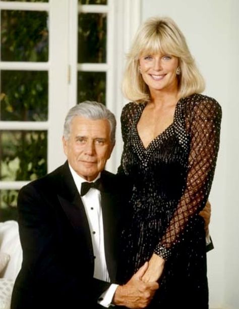 John Forsyth and Linda Evans Carrington Dynasty, Denver Clan, Chocolate Blonde, John Forsythe, 80s Pop Culture, Linda Evans, Tv Soap, Tv Couples, Blonde Bombshell