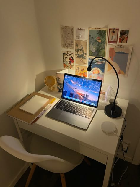 Ikea Study Desk, Small Study Table, Micke Desk, Desk Aesthetic, Study Desk Decor, Simple Desk, Pinterest Room Decor, Study Room Decor, Small Room Design