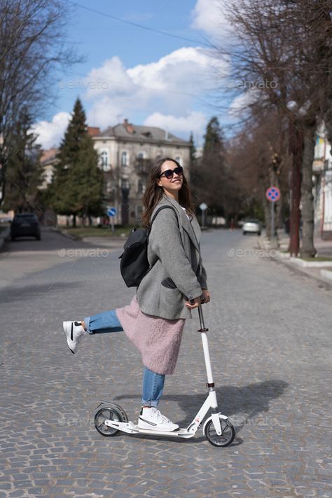 Scooter Girl, Kick Scooter, E Scooter, City Street, Beautiful Couple, Strike A Pose, Model Photography, Girly Girl, Black Jacket