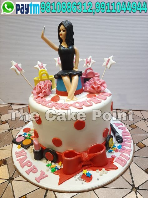 Kamal 📲7535987232 Queen Cake, Cakes Design, Queen Cakes, Girl Cakes, Birthday Cake, Queen, Cake, Birthday, Design